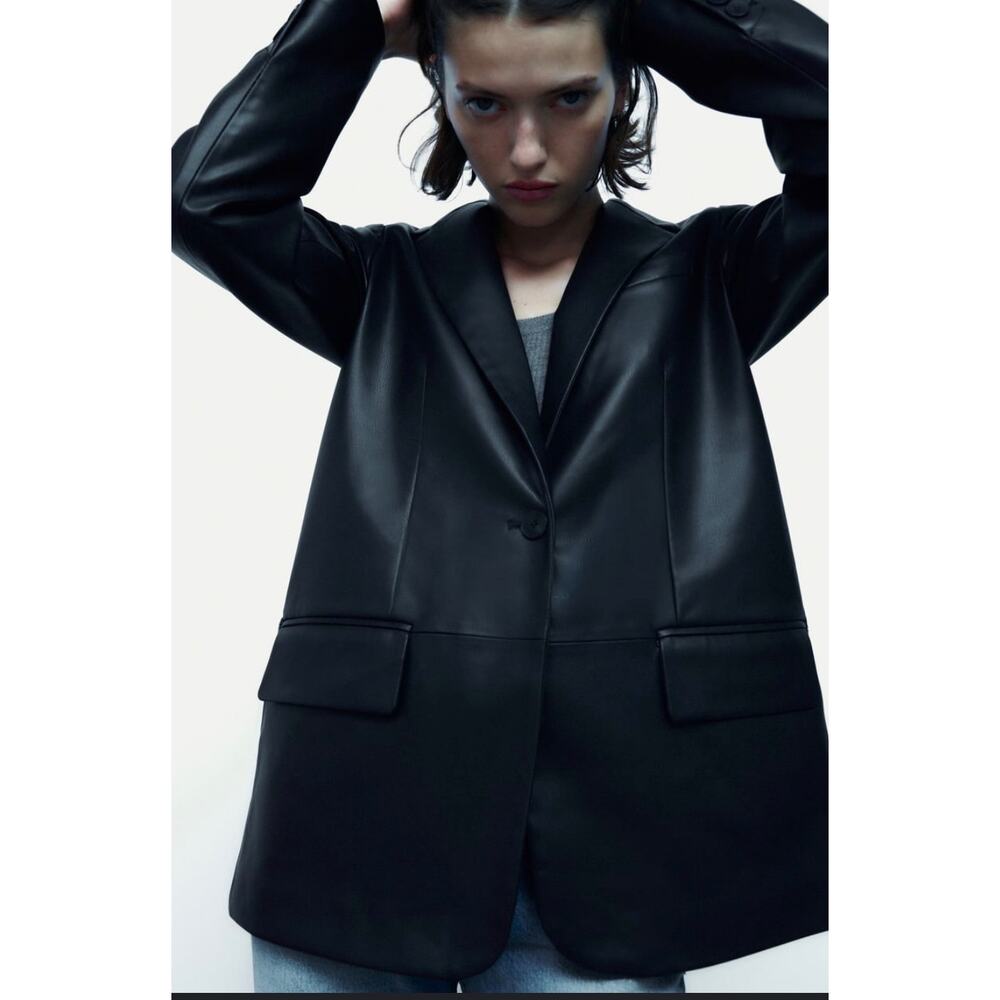 Zara FAUX LEATHER MENSWEAR STYLE BLAZER Size Small (4432/710/800) $110